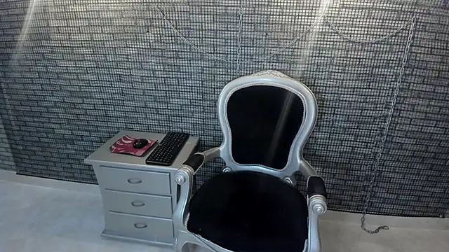 hillary bigbutt online show from 04-09-26, 02:01