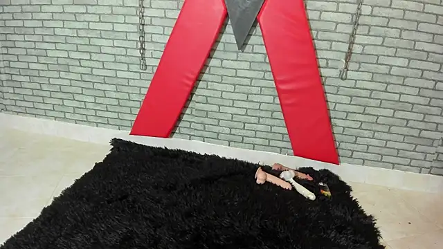 hillary bigbutt online show from 07-06-26, 11:06