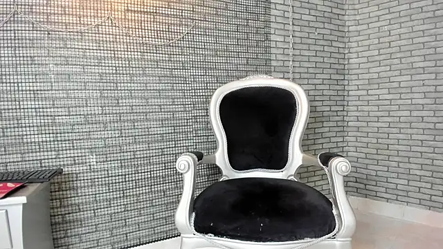 hillary bigbutt online show from 03-16-26, 03:36