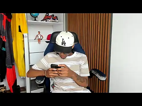 yandi hot online show from 03-02-26, 02:13