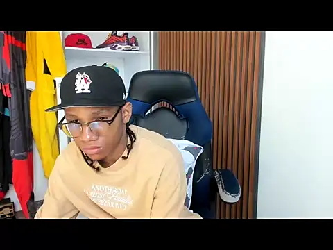 yandi hot online show from 02-26-26, 02:28