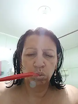 Snapshot of RubyRosh chatting on 06-15-26, 02:01 RubyRosh online show from 06-15-26, 02:01