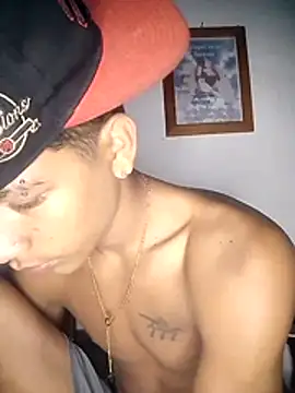 Snapshot of dan30_cm chatting on 03-04-26, 04:31 dan30 cm online show from 03-04-26, 04:31