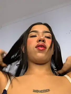 Lily em online show from 07-15-26, 12:34