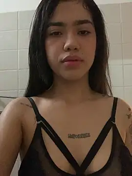Lily em online show from 06-30-26, 07:25