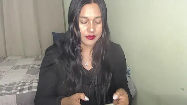 Snapshot of SexyGalletita chatting on 05-13-26, 02:51 SexyGalletita online show from 05-13-26, 02:51