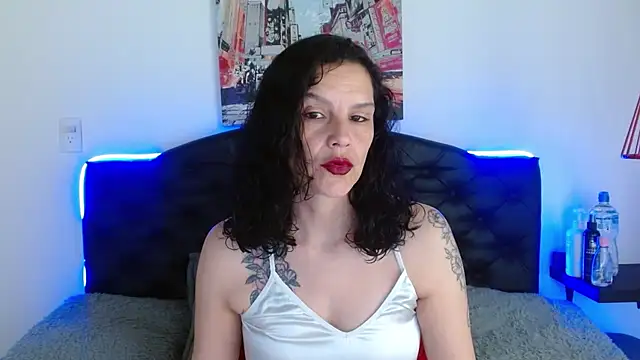 Snapshot of anya_nasty_ chatting on 05-21-26, 02:20 anya nasty online show from 05-21-26, 02:20