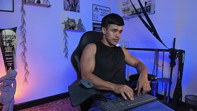 Rob zaens33 online show from 02-24-26, 03:02