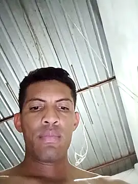 Snapshot of Isma123_bo chatting on 03-05-26, 01:24 Isma123 bo online show from 03-05-26, 01:24