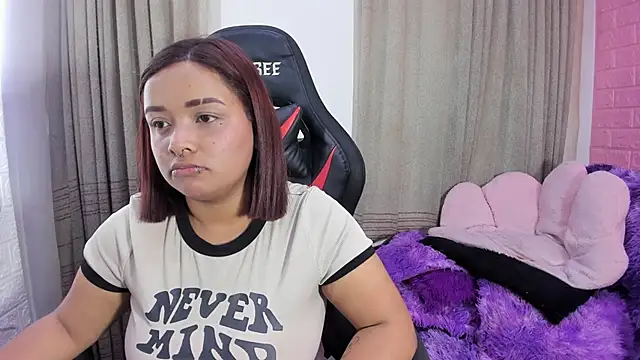 Sienna Lux01 online show from 02-25-26, 05:57