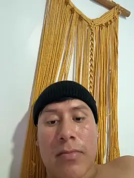 Snapshot of Damian1_ST chatting on 02-20-26, 03:47 Damian1 ST online show from 02-20-26, 03:47