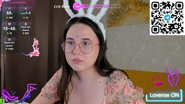 Snapshot of leylamirage chatting on 05-16-26, 08:19 leylamirage online show from 05-16-26, 08:19
