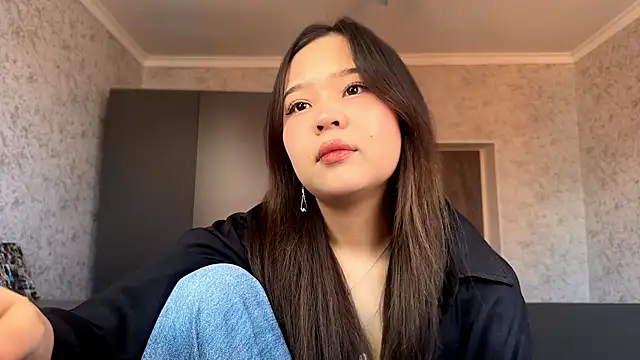 Snapshot of RegenaLandauer chatting on 02-25-26, 06:46 RegenaLandauer online show from 02-25-26, 06:46