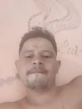 Snapshot of euchapo99 chatting on 02-17-26, 03:31 euchapo99 online show from 02-17-26, 03:31