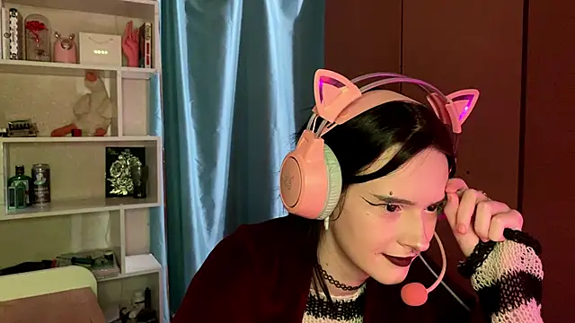 MabelDefina online show from 02-23-26, 11:00