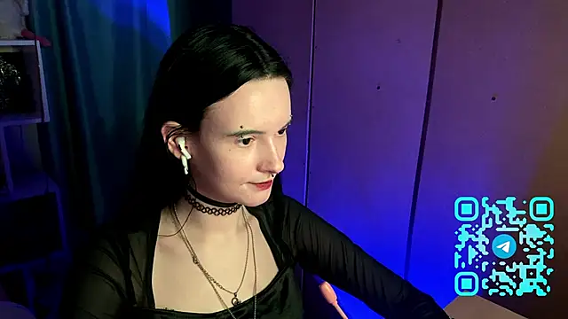 MabelDefina online show from 03-26-26, 11:08