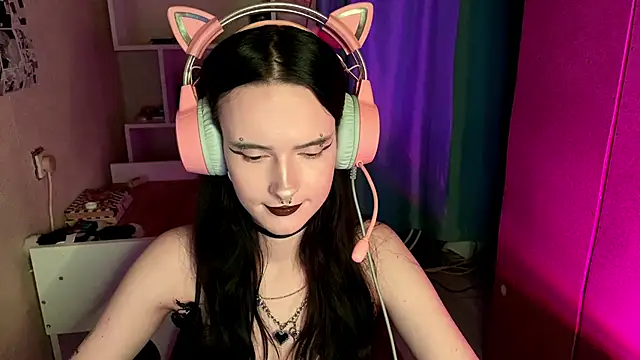 Snapshot of MabelDefina chatting on 05-02-26, 05:12 MabelDefina online show from 05-02-26, 05:12