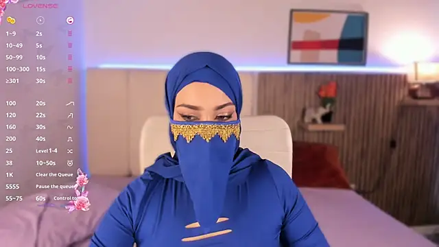 Snapshot of Layla_Sahar chatting on 02-17-26, 01:08 Layla Sahar online show from 02-17-26, 01:08