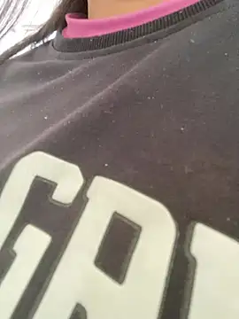 kendra crow  online show from 02-18-26, 05:09