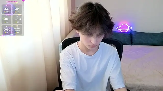  LukaHayes  online show from 04-02-26, 04:13