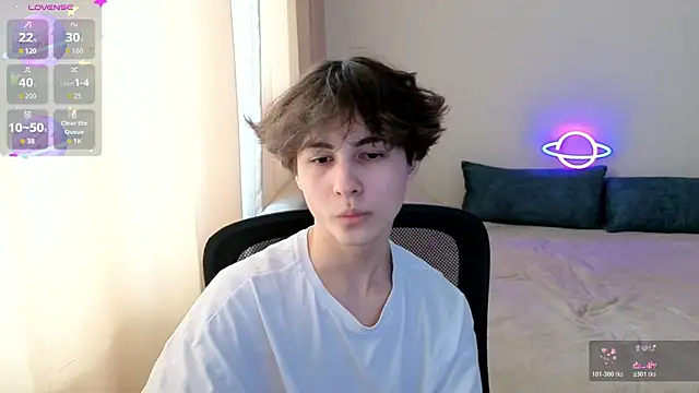  LukaHayes  online show from 04-04-26, 01:17