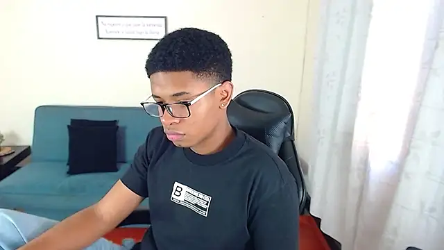 liiam3 online show from 03-19-26, 09:37