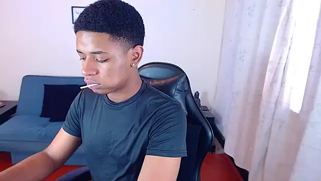 liiam3 online show from 03-04-26, 08:49