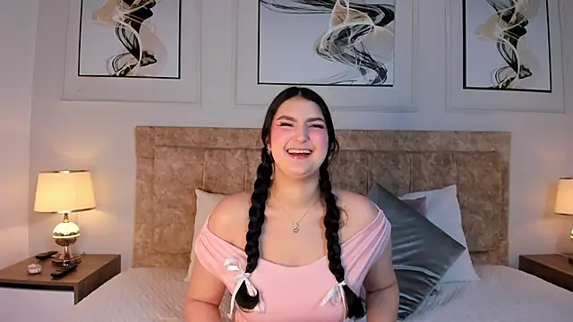 zoe moon   online show from 04-04-26, 02:12