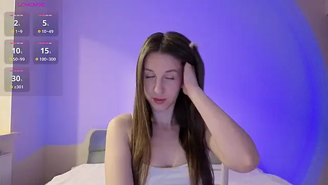 Sugar LiIy online show from 04-17-26, 05:32