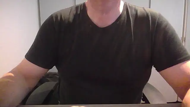 ViveLaFrance2026 online show from 04-19-26, 09:54