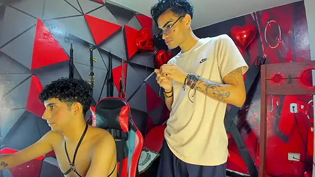 Gay Red Room online show from 02-17-26, 03:59