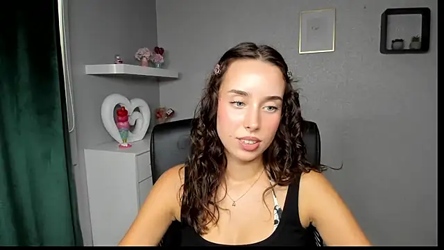 Snapshot of AdeleSolo chatting on 07-22-26, 12:51 AdeleSolo online show from 07-22-26, 12:51