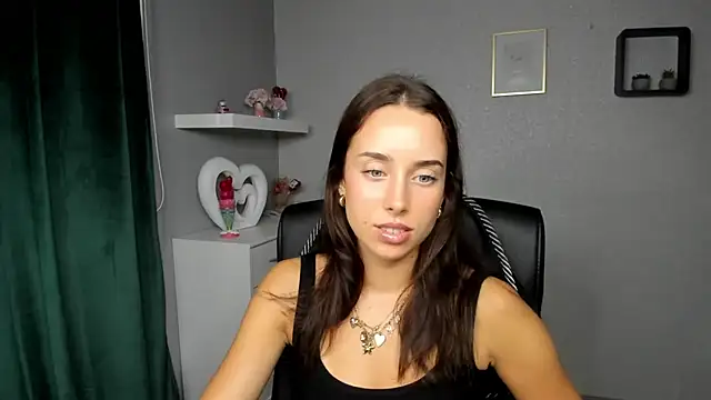 Snapshot of AdeleSolo chatting on 07-02-26, 05:24 AdeleSolo online show from 07-02-26, 05:24