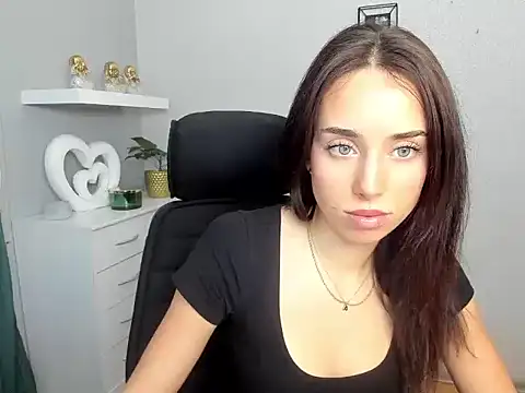 Snapshot of AdeleSolo chatting on 02-24-26, 06:36 AdeleSolo online show from 02-24-26, 06:36