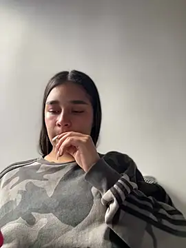 Snapshot of I_Samanthaa chatting on 02-22-26, 10:44 I Samanthaa online show from 02-22-26, 10:44