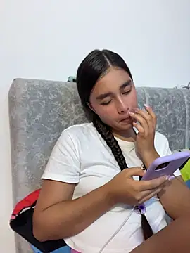 I Samanthaa online show from 04-21-26, 01:42