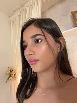 AlessiaVallmont online show from 04-07-26, 03:03