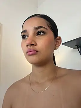 AlessiaVallmont online show from 03-23-26, 04:51