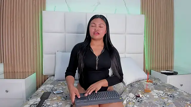 Snapshot of shanarani chatting on 02-27-26, 05:02 shanarani online show from 02-27-26, 05:02