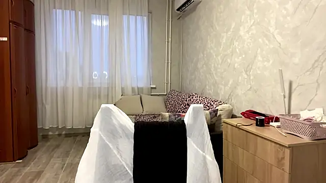 StephaniCute online show from 06-17-26, 04:17