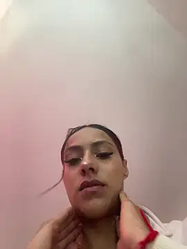 Emily-Fire online show from 04-17-26, 04:32