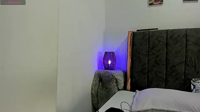 Snapshot of Helldy_666 chatting on 07-17-26, 11:02 Helldy 666 online show from 07-17-26, 11:02