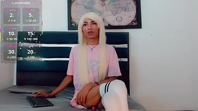 suzume Mendez online show from 02-28-26, 11:43