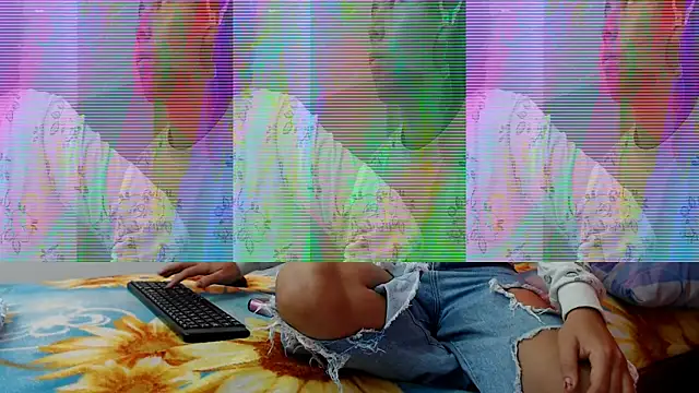 skinnysexy18 online show from 02-25-26, 01:11