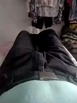 Snapshot of Roque-74 chatting on 02-20-26, 06:54 Roque-74 online show from 02-20-26, 06:54