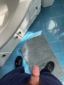 D4n13l47 online show from 04-17-26, 08:06