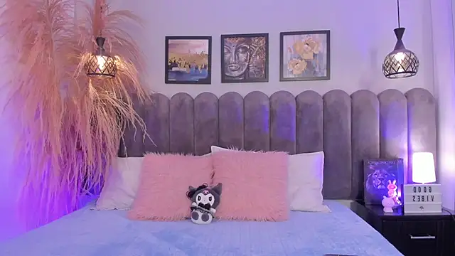 Snapshot of Bella__Peach chatting on 04-22-26, 03:13 Bella Peach online show from 04-22-26, 03:13