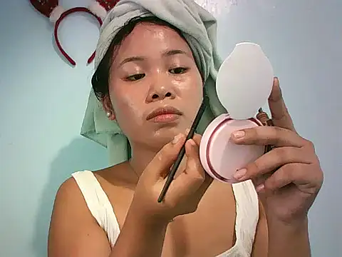 Snapshot of Creamy_Pussy21xx chatting on 04-13-26, 12:25 Creamy Pussy21xx online show from 04-13-26, 12:25