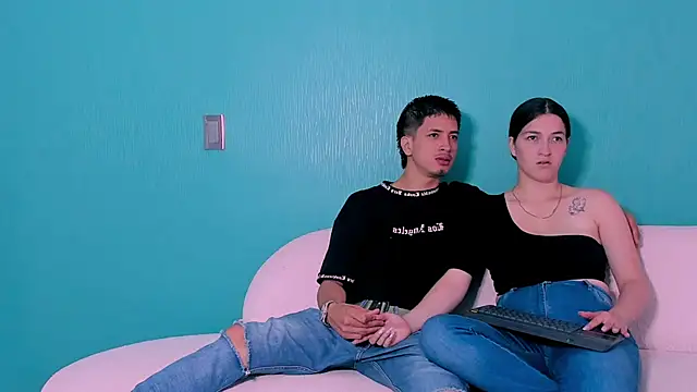 Snapshot of Youdoll_ chatting on 02-24-26, 03:35 Youdoll online show from 02-24-26, 03:35