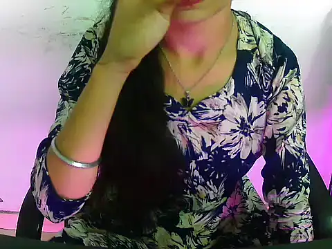 Hotsurbhi online show from 03-09-26, 04:49